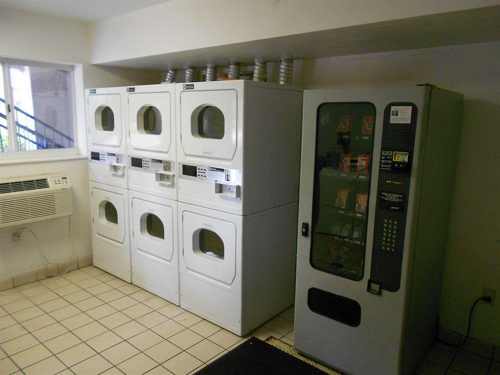 Daytona Beach Extended Stay Hotel Bagian luar foto
