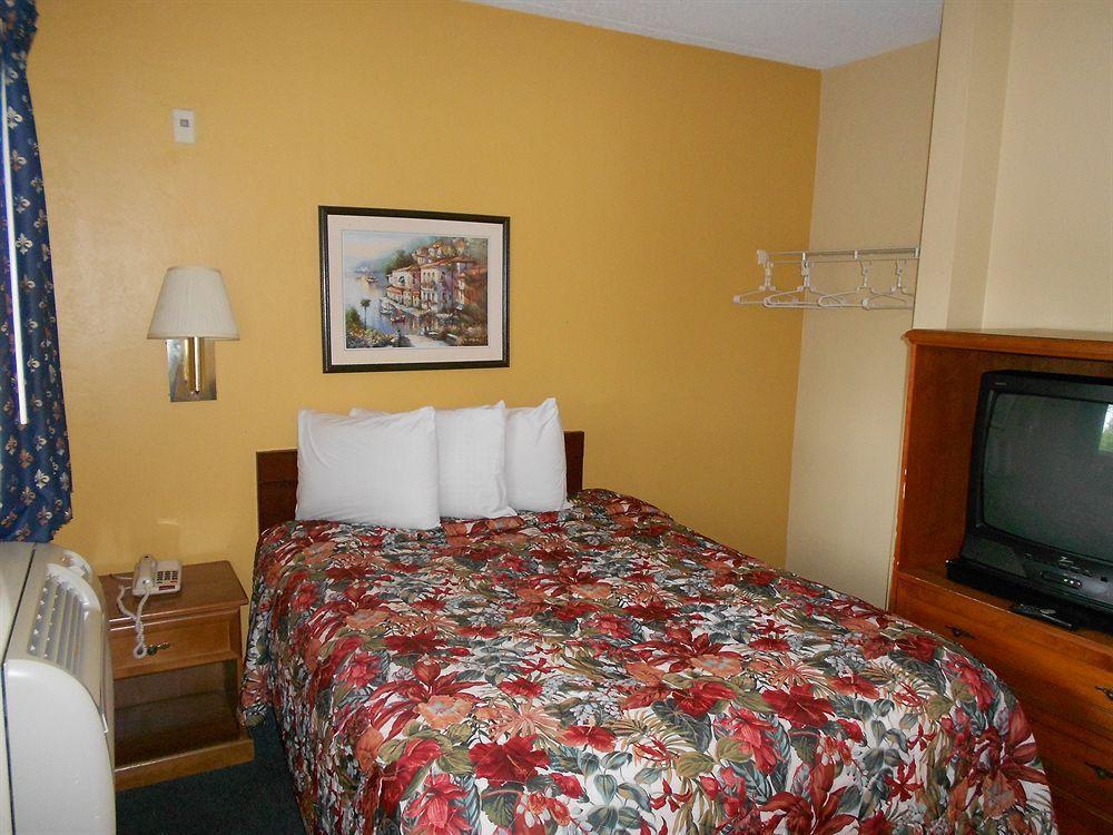 Daytona Beach Extended Stay Hotel Bagian luar foto