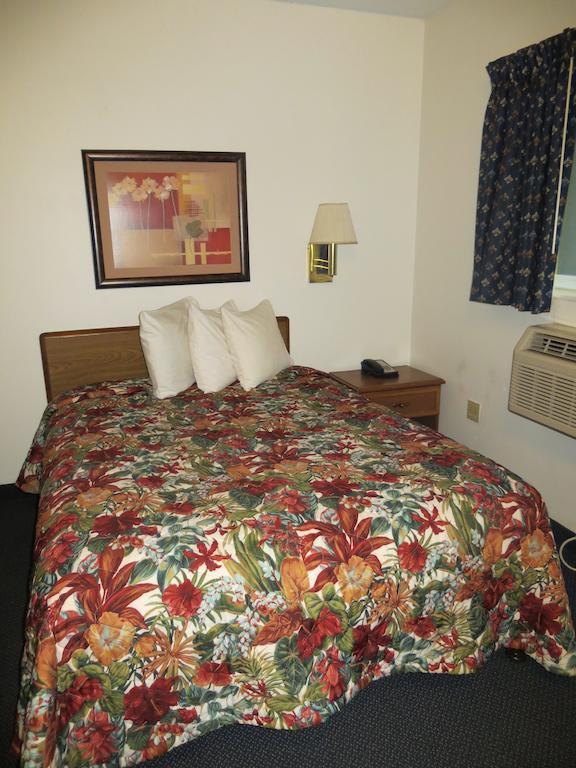 Daytona Beach Extended Stay Hotel Bagian luar foto