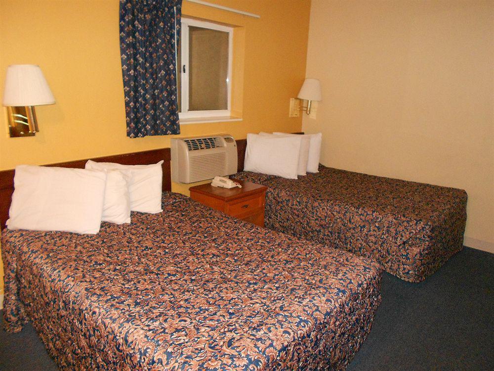 Daytona Beach Extended Stay Hotel Bagian luar foto